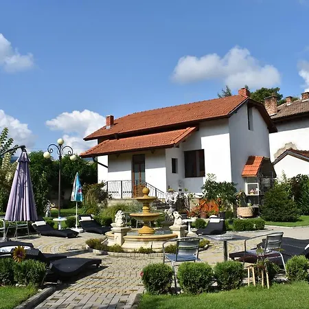 Vendégház Complex Oazis 3*
