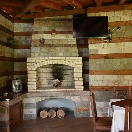 Къща за гости Complex Oazis Етрополе