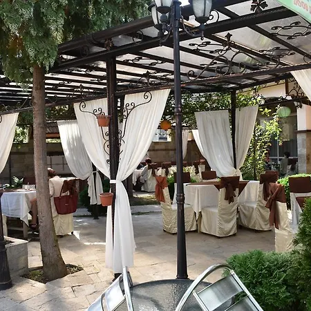 Complex Oazis 3* Etropole