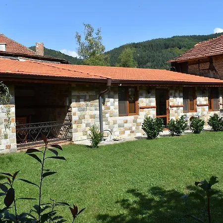 Vendégház Complex Oazis Etropole