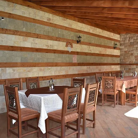 Complex Oazis Къща за гости Етрополе