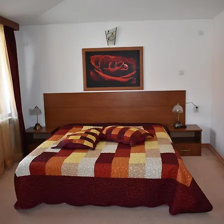 Complex Oazis 3* Етрополе