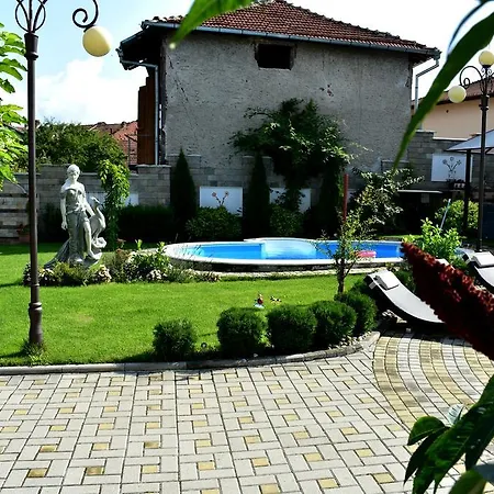 Vendégház Complex Oazis 3*