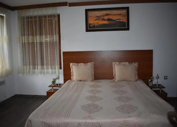 комплекс оазис Къща за гости 3*